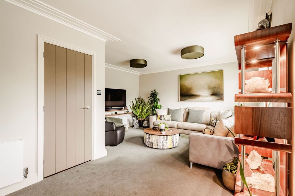 Additional image 8 of 2 bed detached house for saleHolton Road, Halesworth IP19