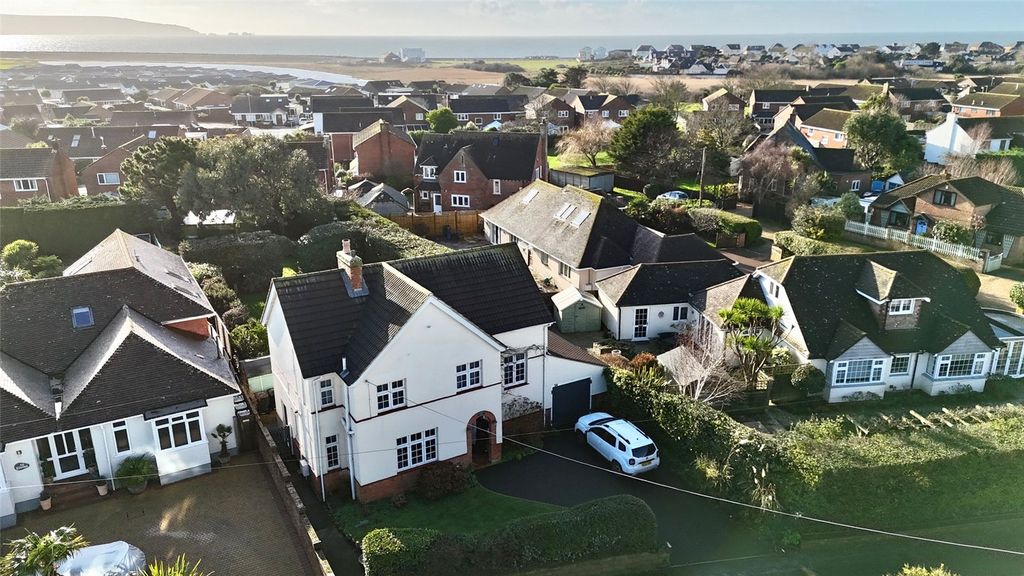 Property photo 1 of 29 Picture No. 31