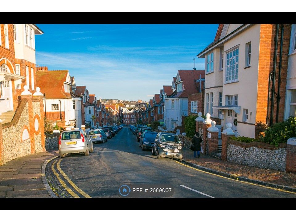 Property photo 3 of 10 The Street