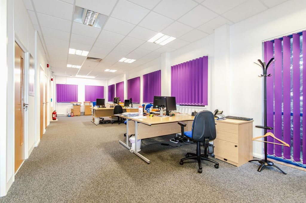 Property photo 3 of 5 16.Jpg