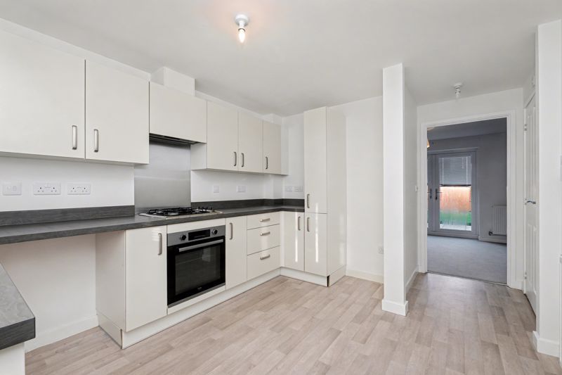 Property photo 2 of 19 Photo 8