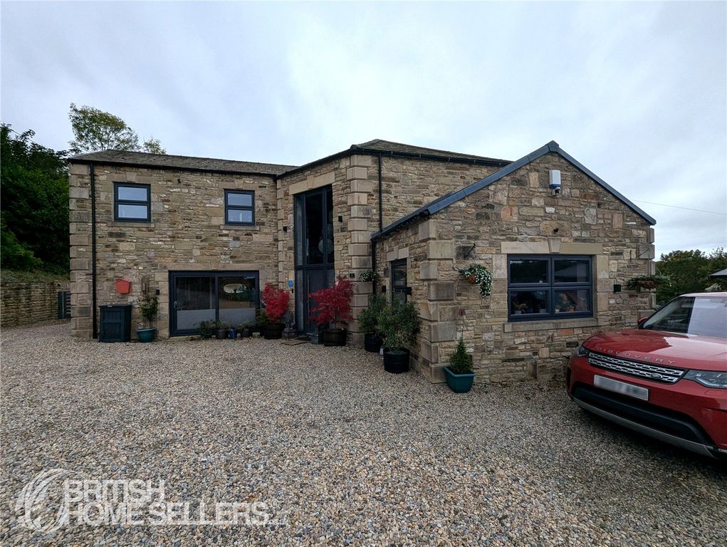 Property photo 3 of 46 Picture No. 44