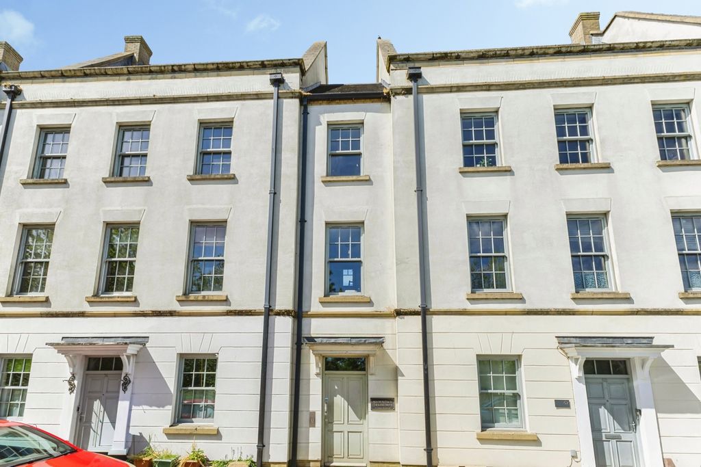 Property photo 1 of 15 Front