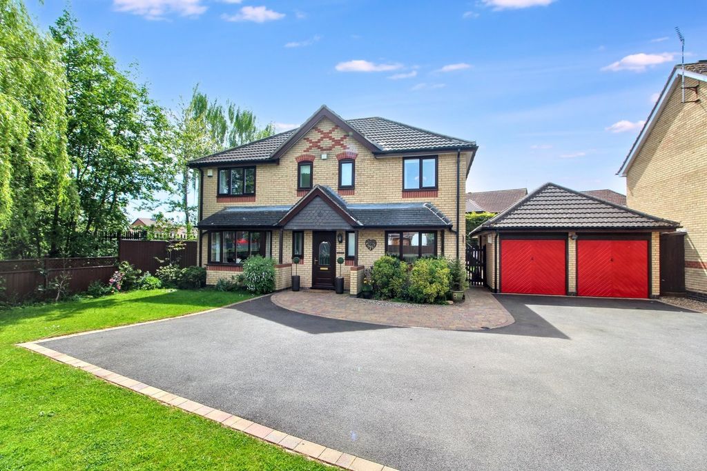 Property photo 1 of 22