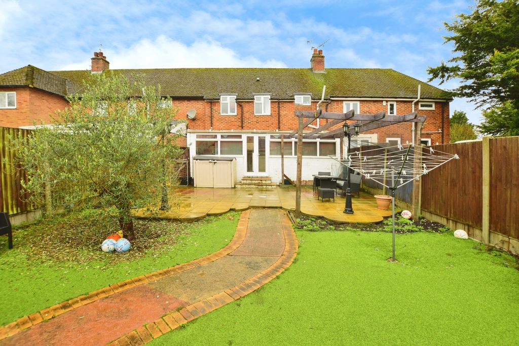 Property photo 1 of 15 Garden