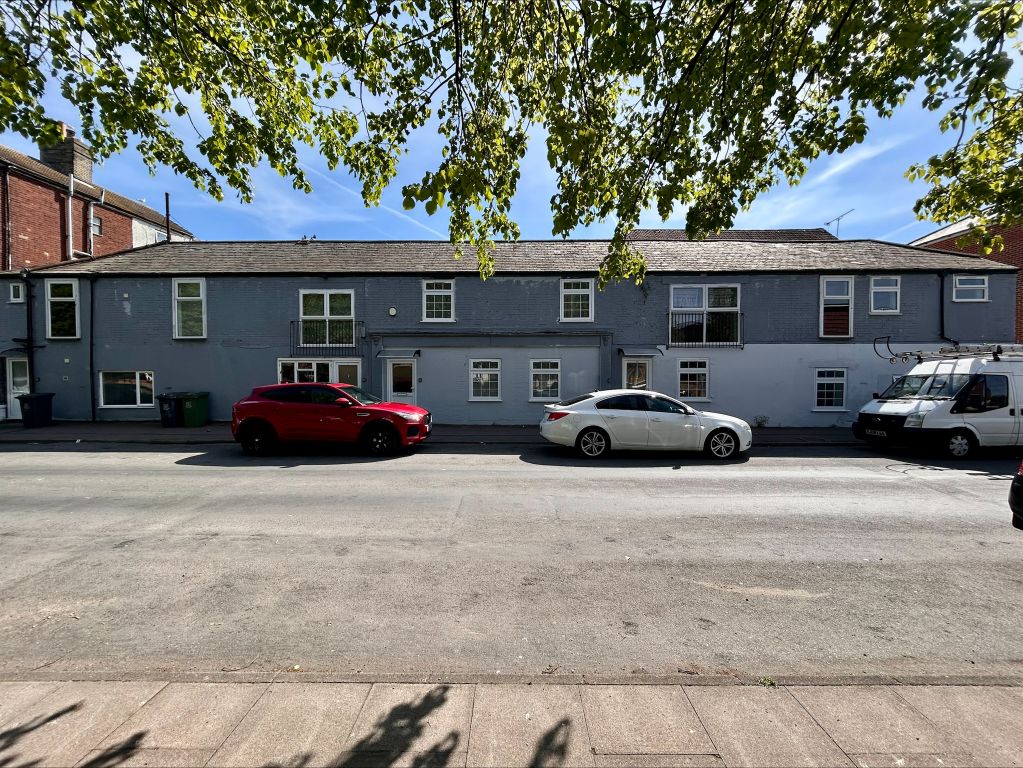 Property photo 1 of 15