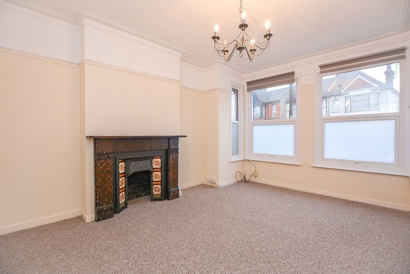 Property photo 2 of 11 Photo 9