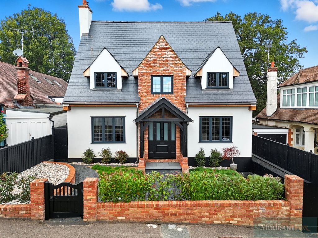 Property photo 1 of 56 Picture No. 63