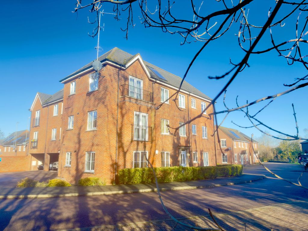 Property photo 1 of 29