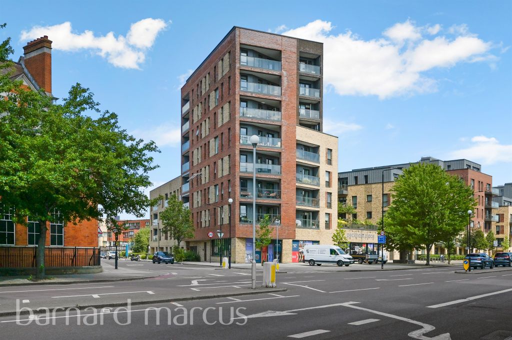 Property photo 1 of 12