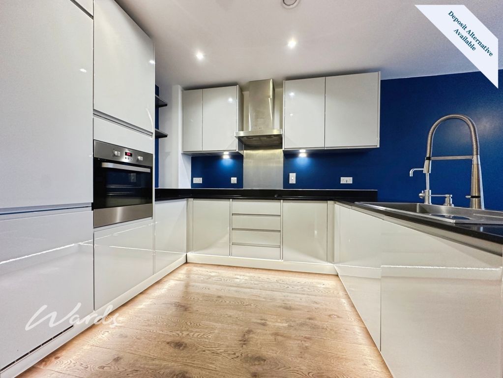 Property photo 2 of 19 Kitchen