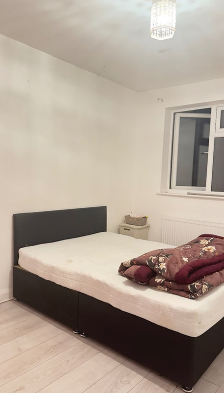 Property photo 1 of 4