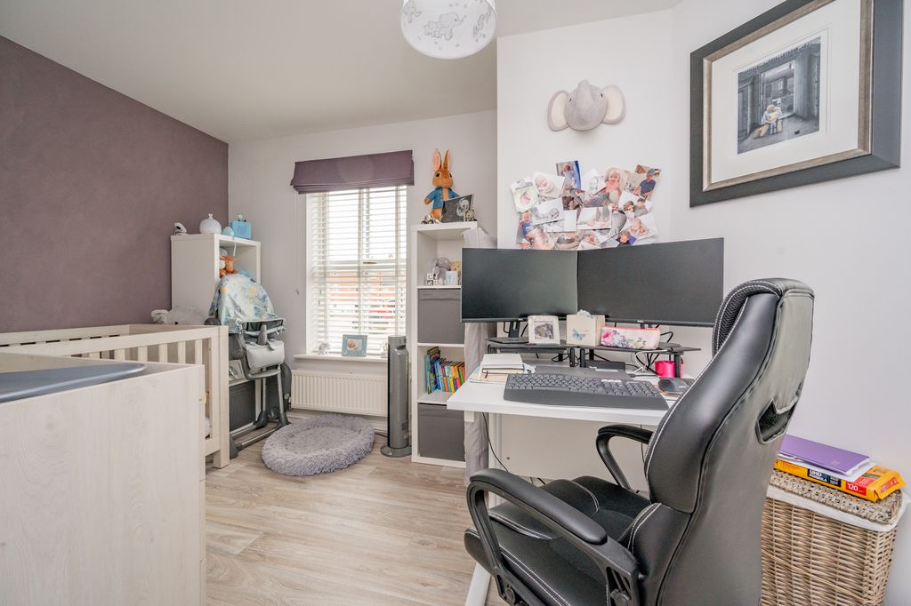 Additional image 9 of 2 bed flat for saleIronwood Avenue, Desborough, Kettering NN14