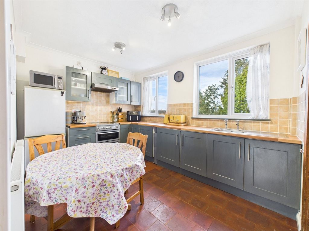 Property photo 2 of 15 Picture No. 09