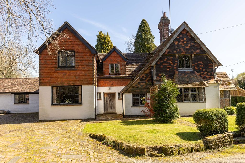 Property photo 1 of 42