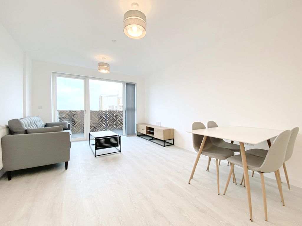 Property photo 2 of 14