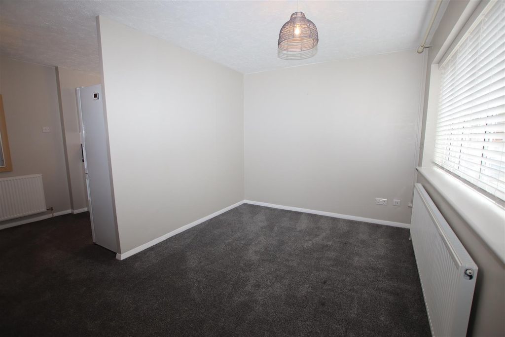 Property photo 3 of 6 Img_3329.Jpg