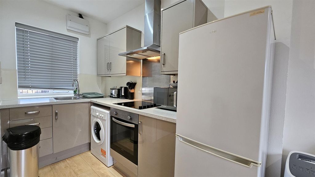 Property photo 2 of 5 20250204_120240.Jpg