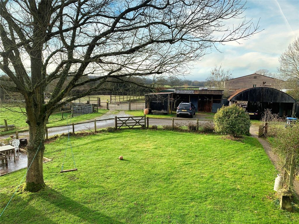 Property photo 3 of 33 Outside