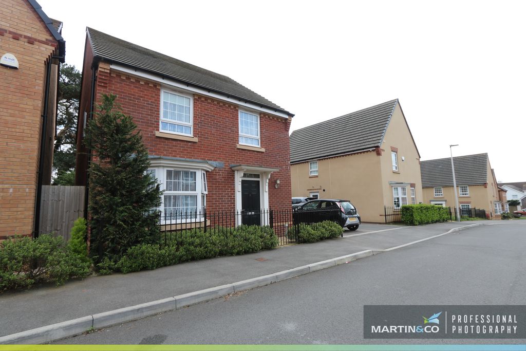 Property photo 1 of 34