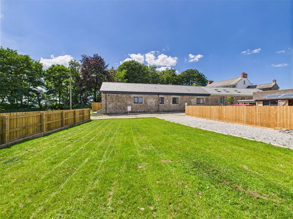 Property photo 1 of 20 Picture No. 24