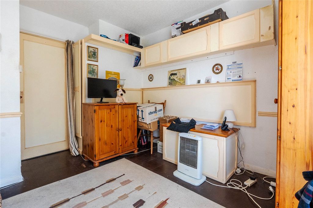 Property photo 3 of 6 Picture No. 03