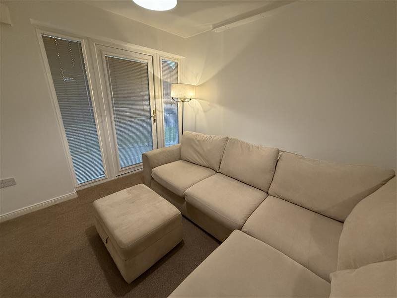 Property photo 2 of 20 Sofa