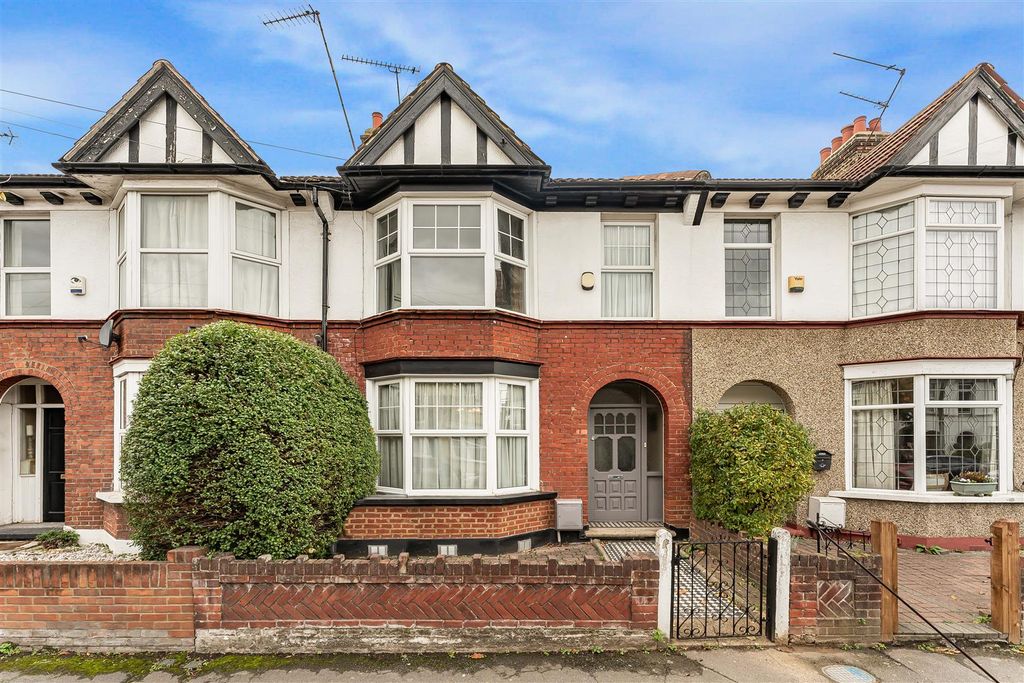 Property photo 1 of 22 32_66556.Jpg