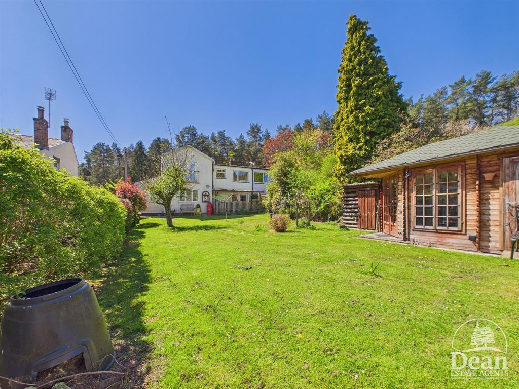 Property photo 2 of 19