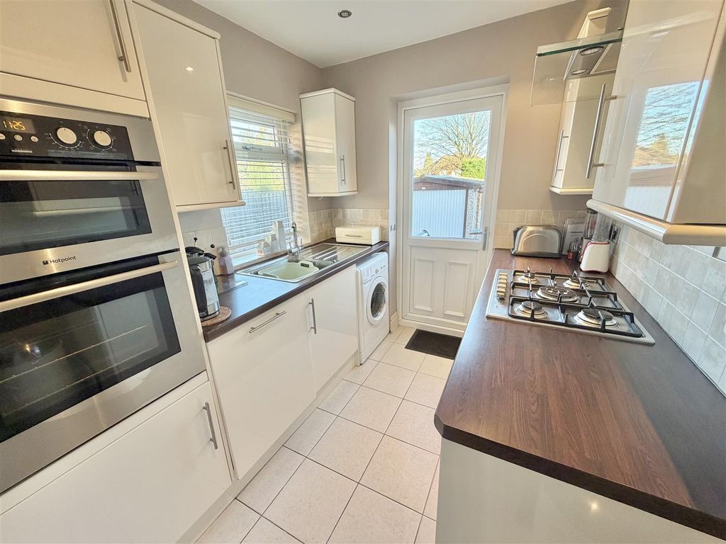 Property photo 3 of 32 Image 3