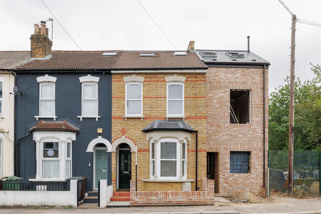 Property photo 2 of 45 0R7A3764.Jpg