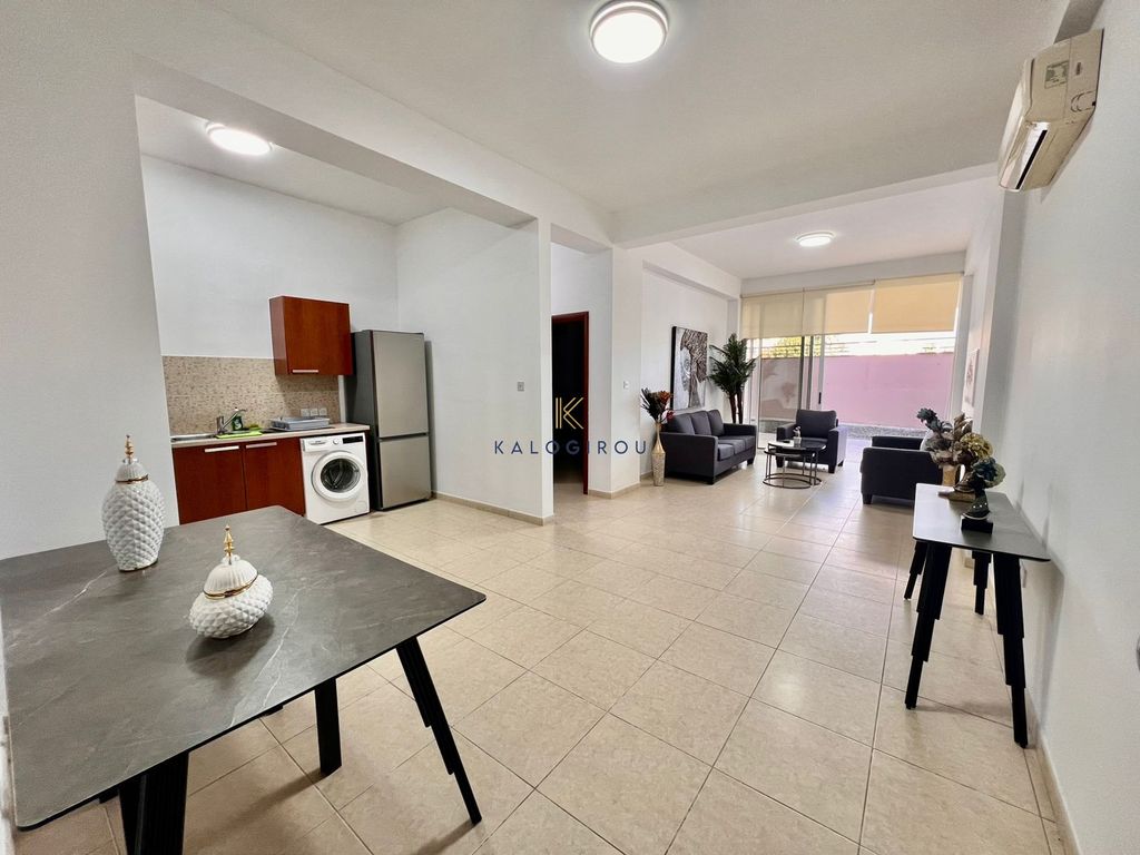 Property photo 2 of 29