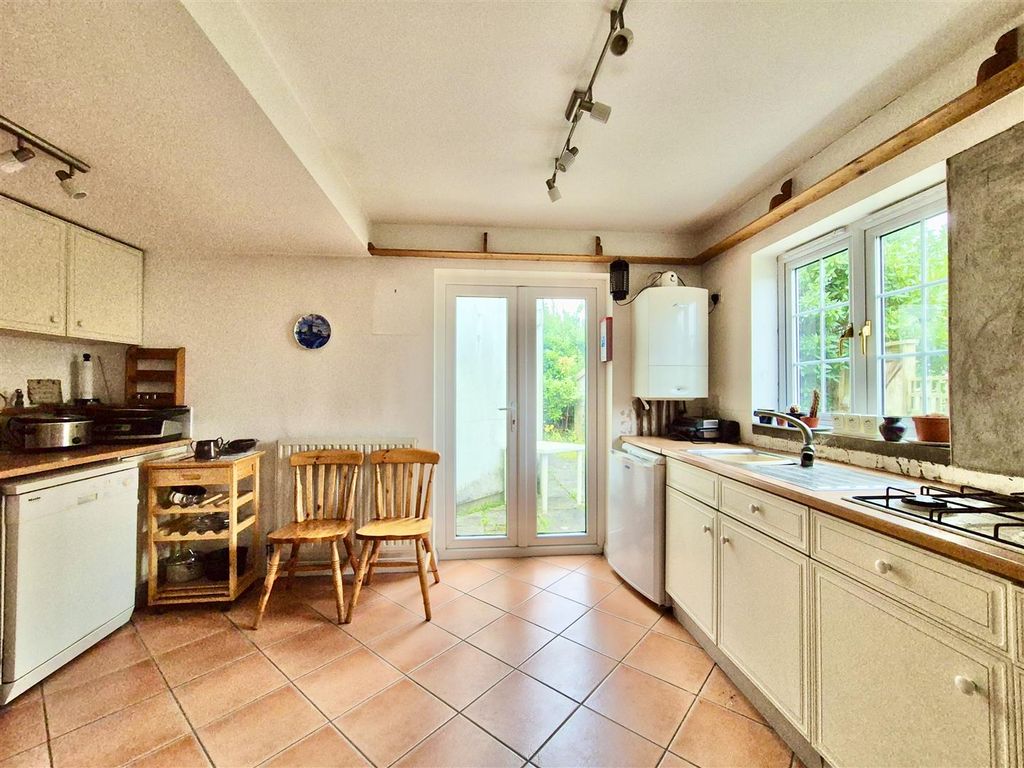 Property photo 3 of 17 20251126_102537.Jpg