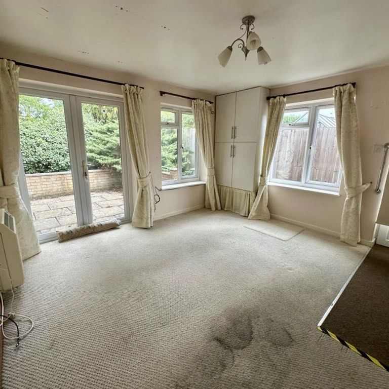 Property photo 3 of 9