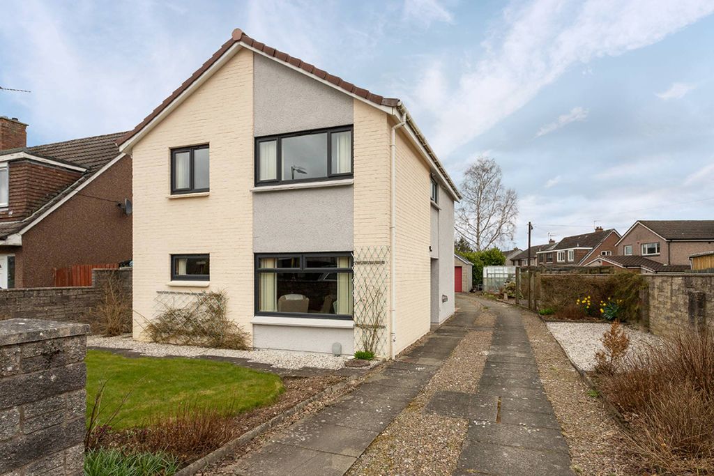 Property photo 1 of 25