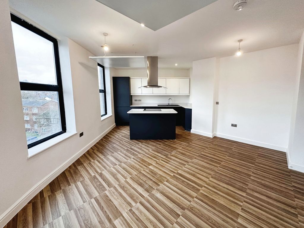 Property photo 1 of 15 Image