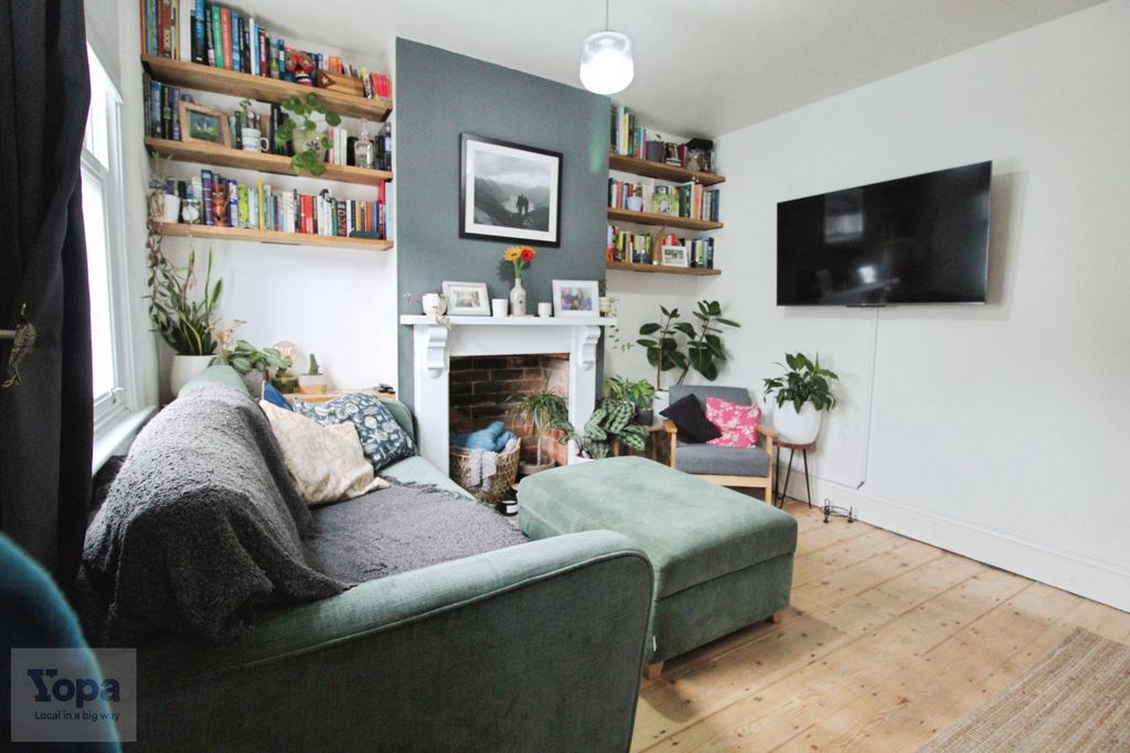 Property photo 3 of 23 Photo #3