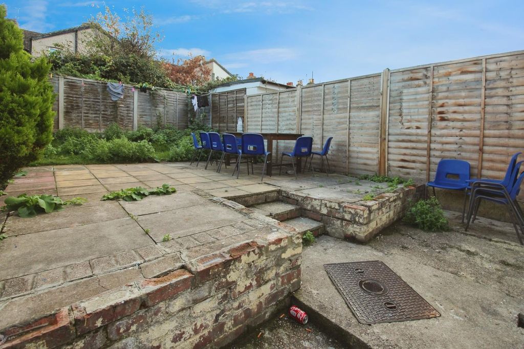 Property photo 3 of 8 c0c2F697-Img_5421.Jpg