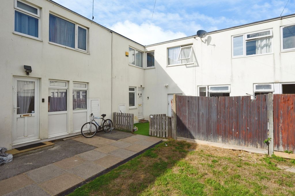 Property photo 1 of 15 Pbox-Img.Jpg