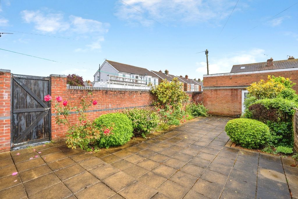 Property photo 2 of 14 Picture No. 22