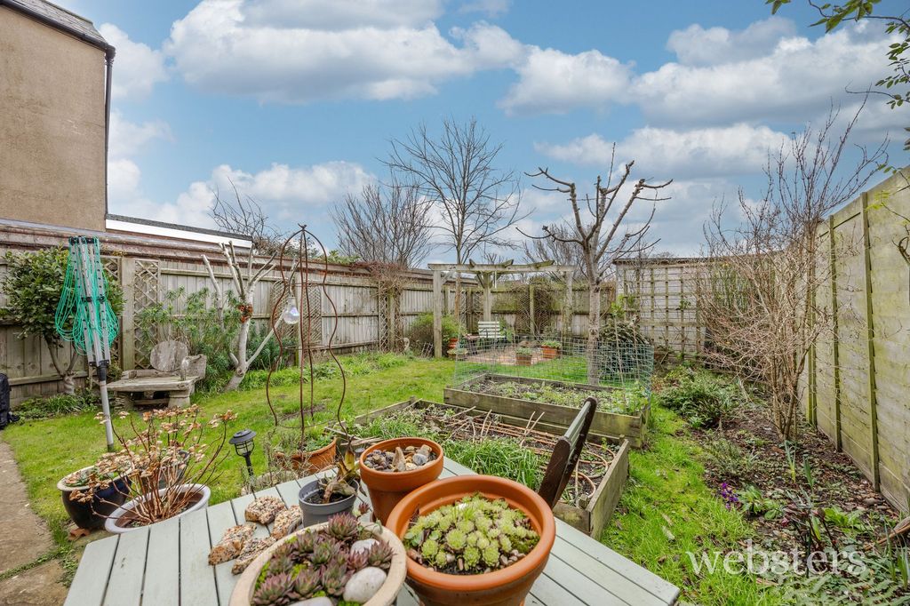 Property photo 3 of 22