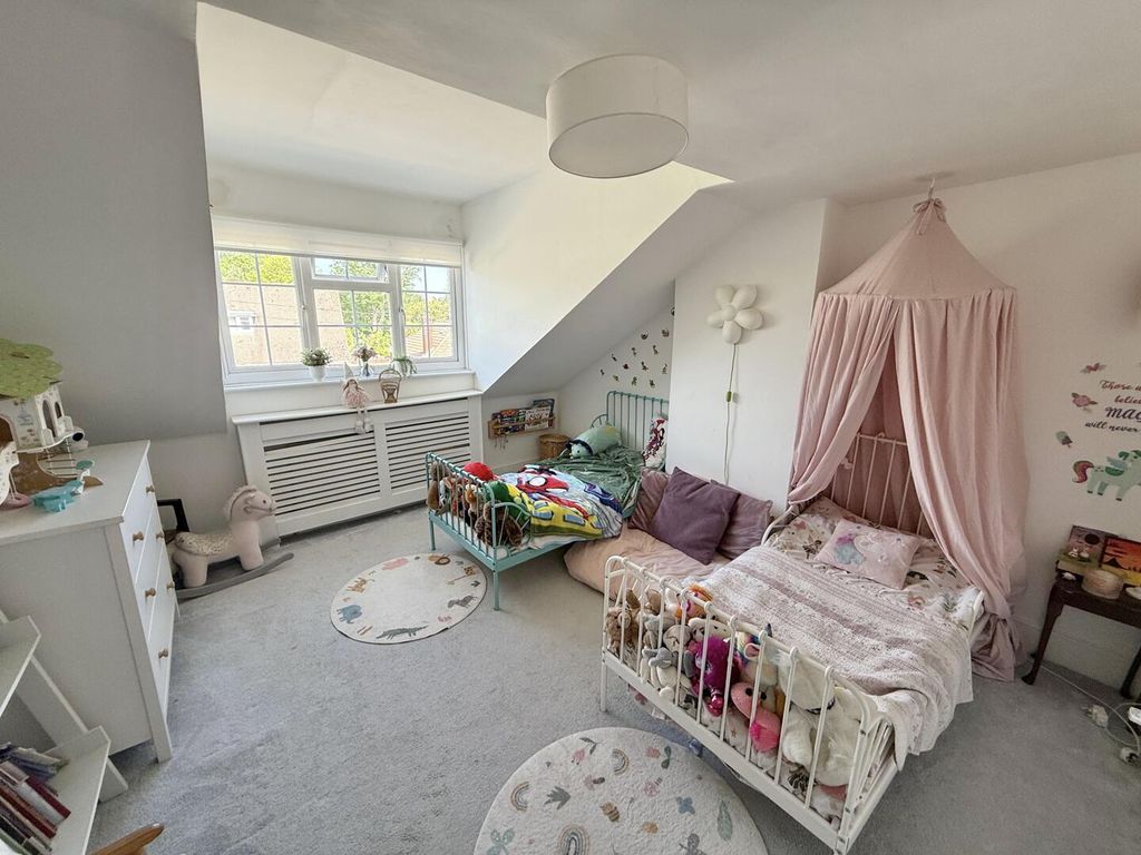 Additional image 6 of 3 bed end terrace house to rentPark Road, Cowes PO31