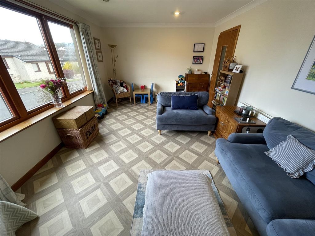 Property photo 3 of 20 Img_2001.Jpg