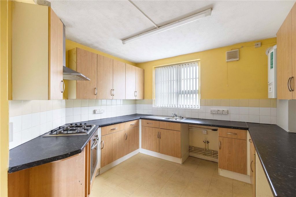 Property photo 2 of 15 Picture No. 05