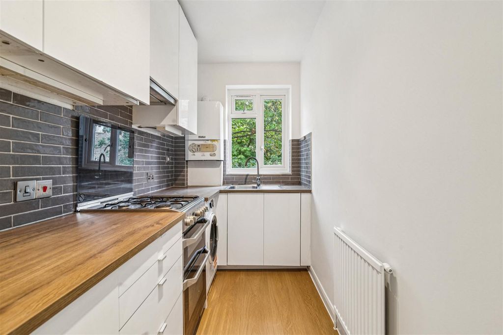 Property photo 3 of 8 7.Jpg