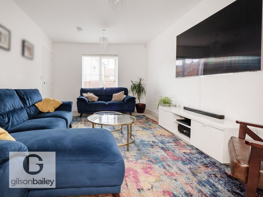 Property photo 2 of 20 14-36Kingfisherroad-34