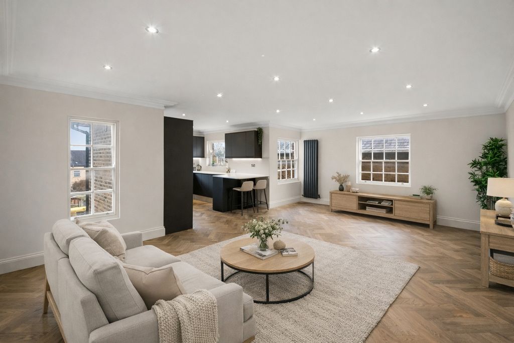 Property photo 3 of 11 Photo 17