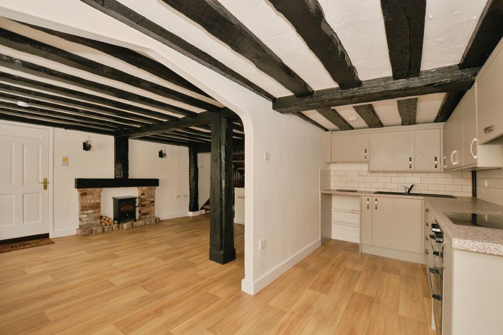 Property photo 2 of 13 Pbox-Img.Jpg