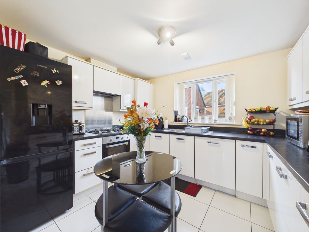 Property photo 3 of 23 Photo 9