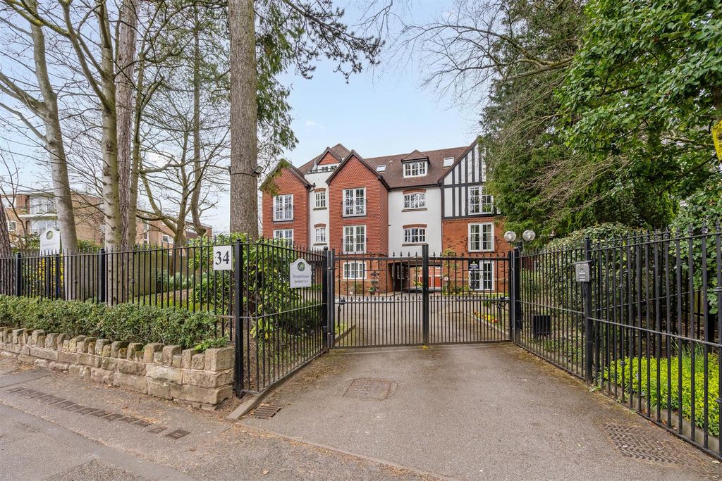 Property photo 1 of 14 Flat 3 Blossomfield Gardens_14.Jpg